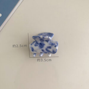 Hårklemme - Hvid/blå mønster 3,5 cm.