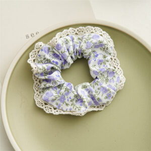 Hårelastik lilla blomster