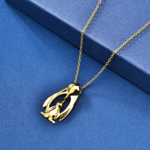 Donnatella vedhæng Pingvin forgyldt