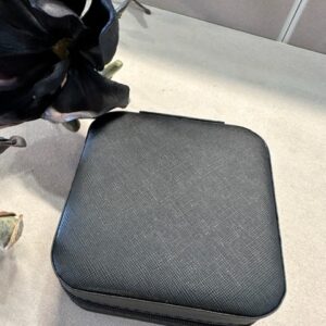 Donnatella smykkeskrin sort 989155